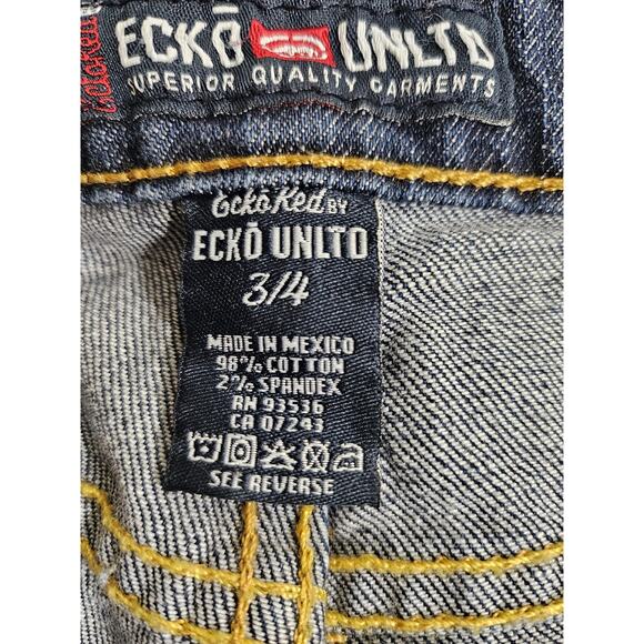 Ecko UNLTD Women's Shorts Size 3/4 Blue Dark Wash Denim Jean Pockets Raw Hem - Picture 8 of 13